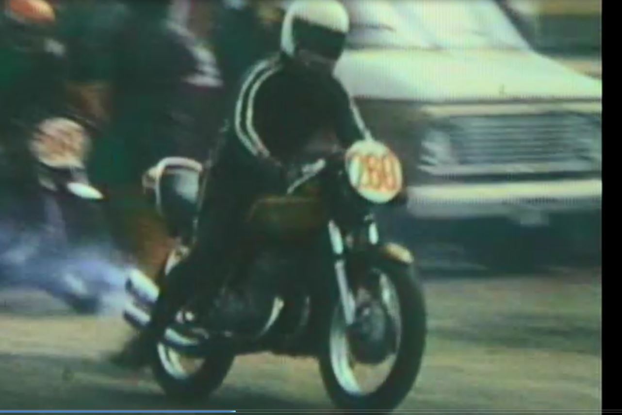 Race bike hard on the throttle at Shannonville